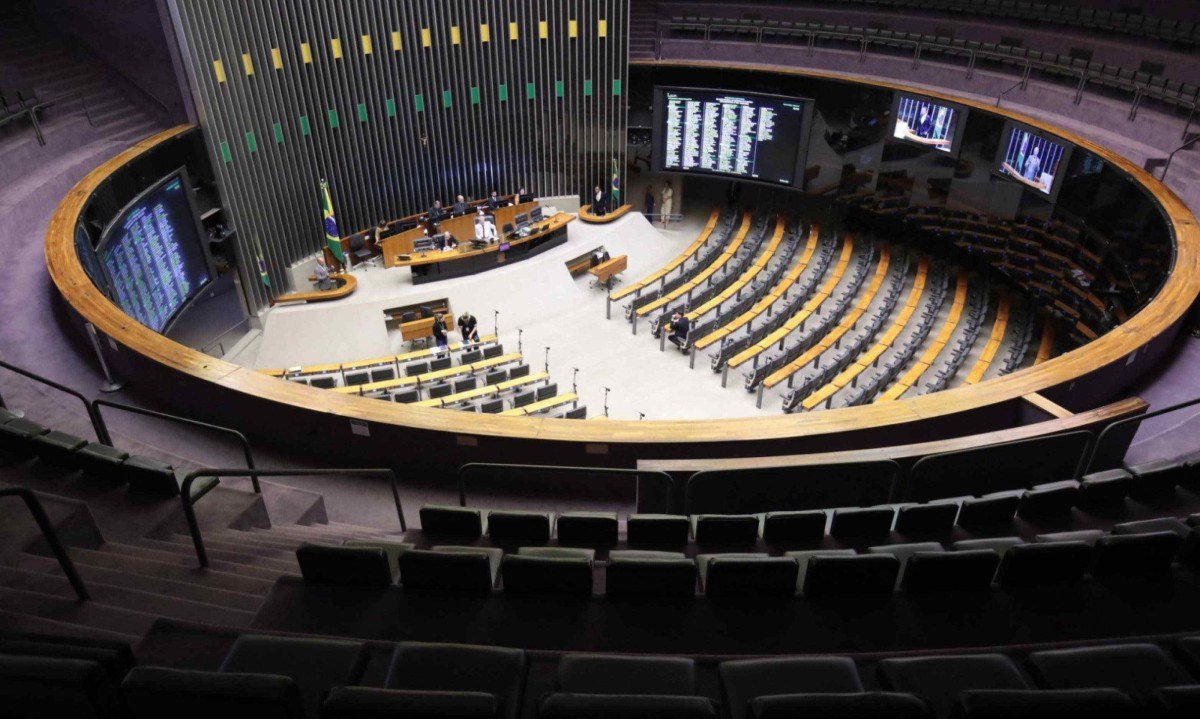 PEC que aumenta isenção de tributos para igrejas deve ser votada em breve
