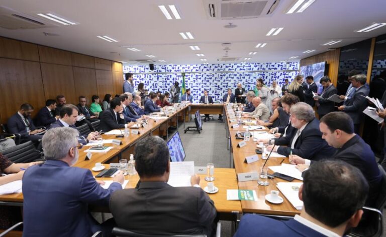 Comissão que vai discutir a ampliação da isenção do IR pode ser instalada nesta semana