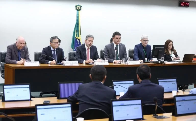 Receita Federal nega que estados e municípios vão perder com mudanças no Imposto de Renda