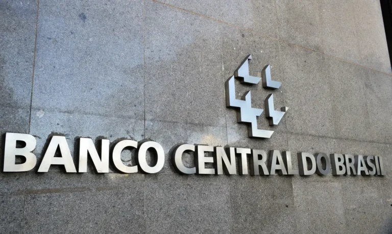 BC reduz juros básicos para 14,75% ao ano