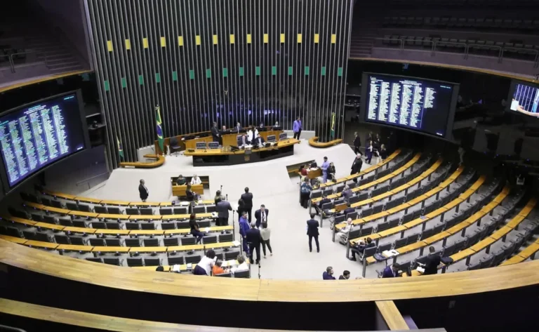 Governo propõe elevar taxação em regime de lucro presumido